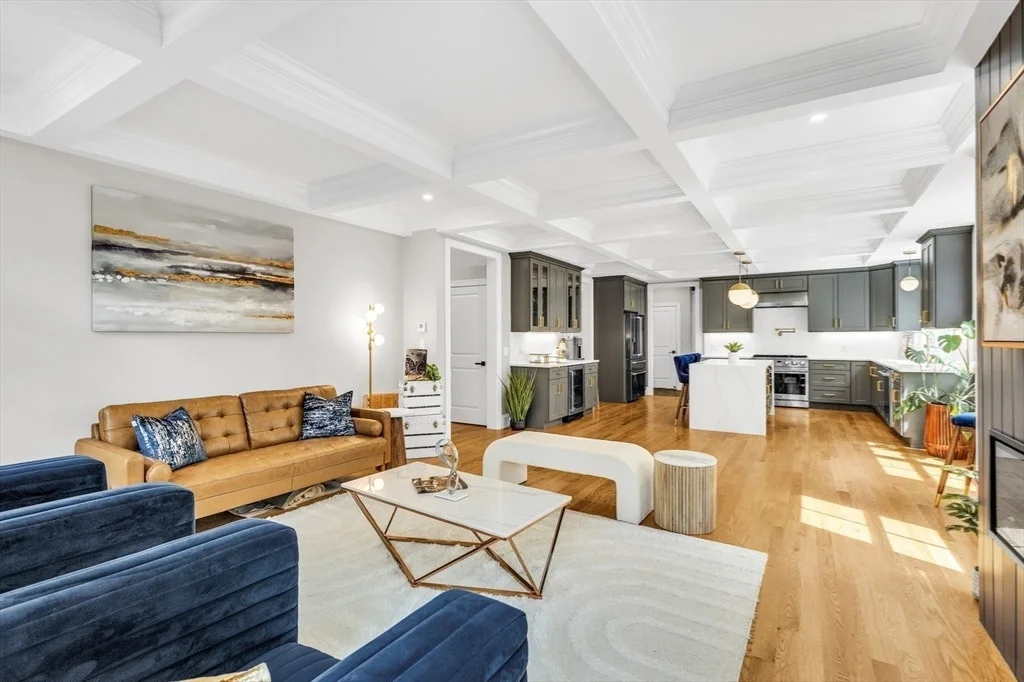Photo of 3 Oak Meadow Cir