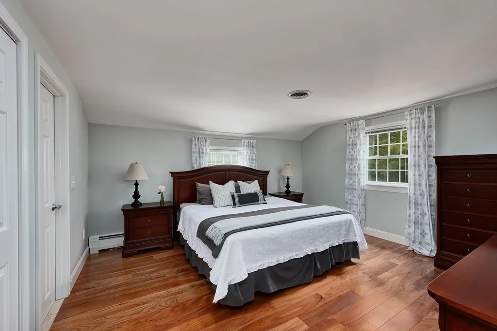 Photo of 7 Perkins Row