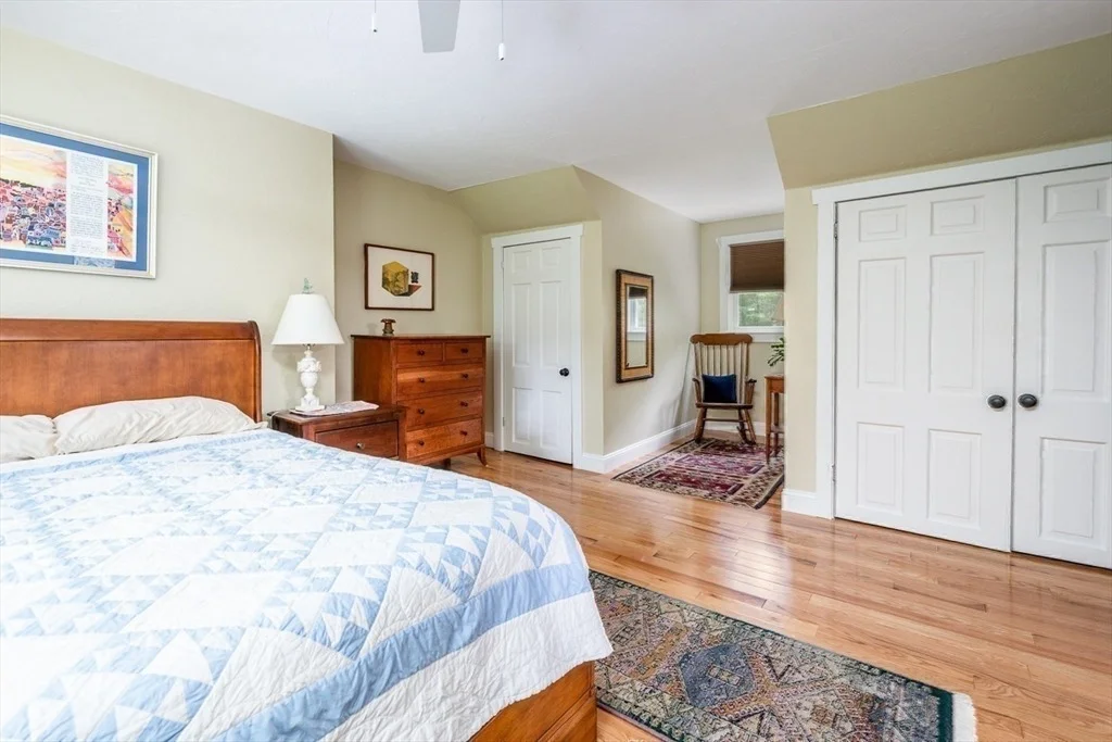 Photo of 239 Whistleberry Dr