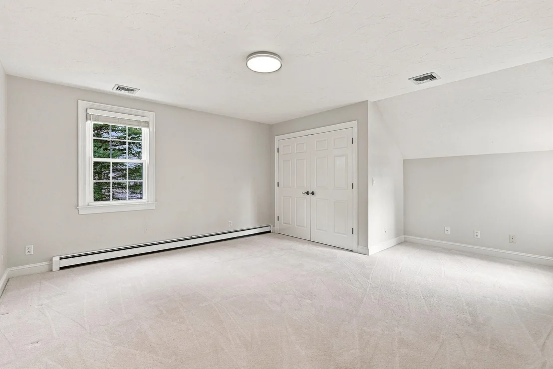 Photo of 154 Old Spring St