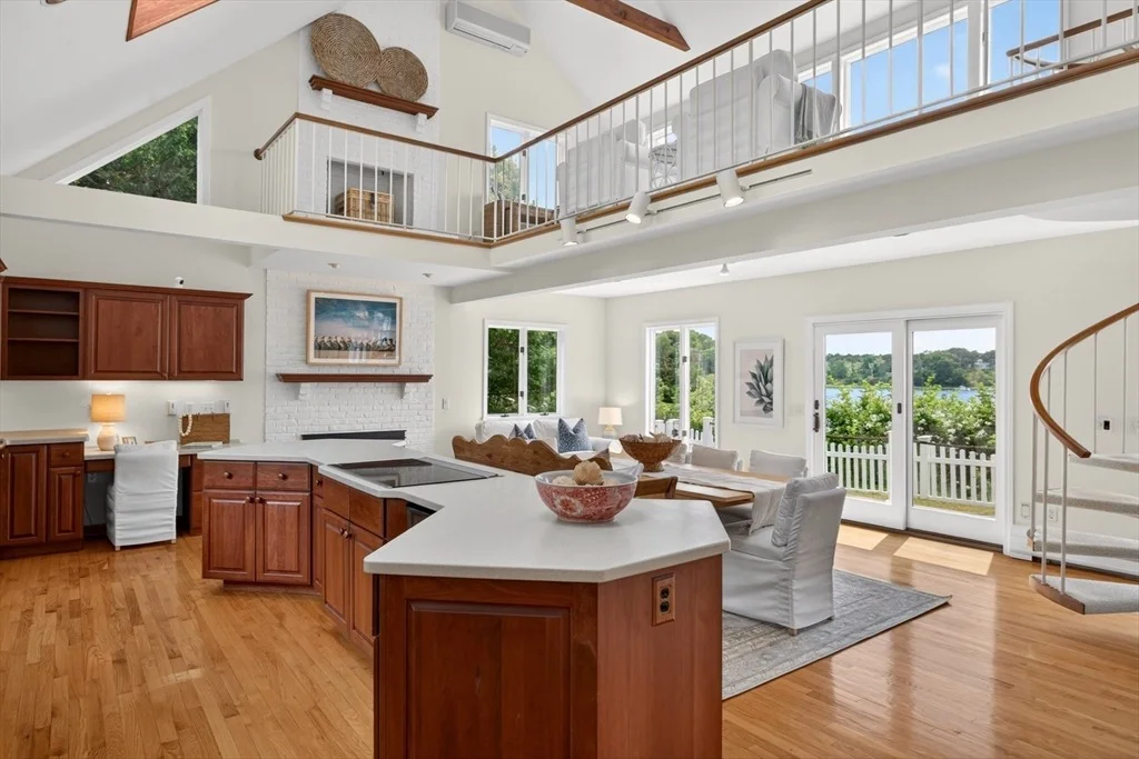 Photo of 22 Blake Ln