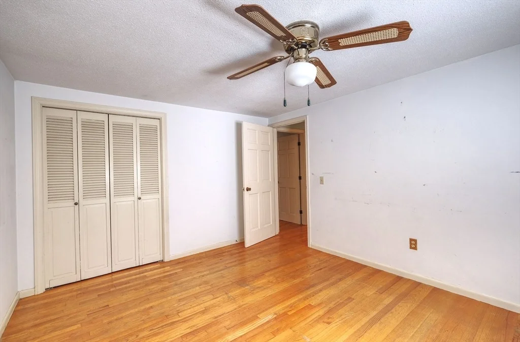 Photo of 175 Knotty Pine Ln