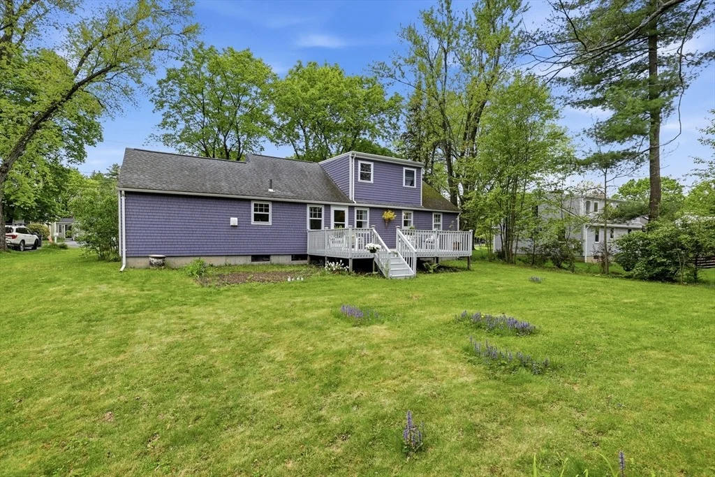 Photo of 87 Harlow Dr