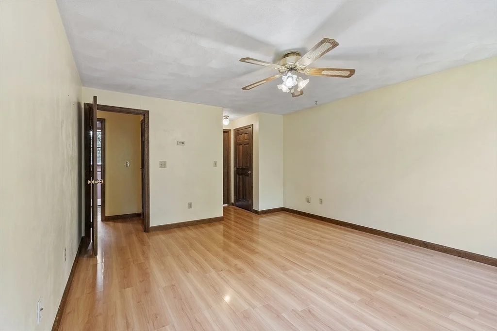 Photo of 146 Lowell Rd