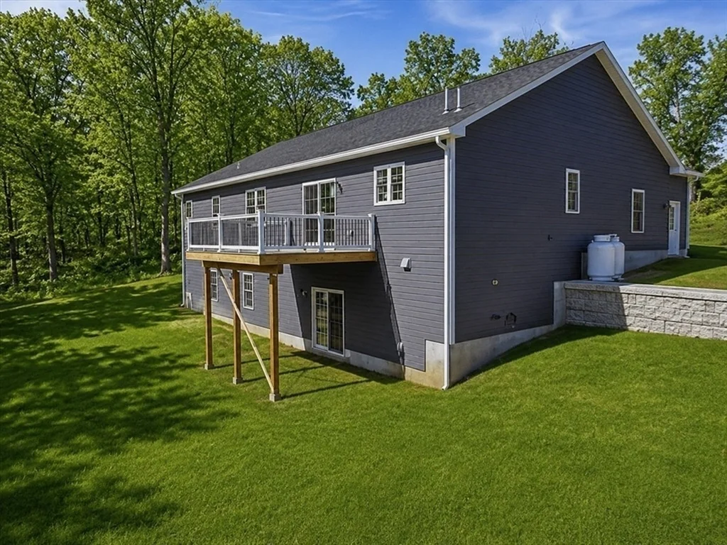 Photo of 95 Town Farm Road