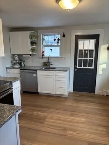 Photo of 18 Burroughs Road