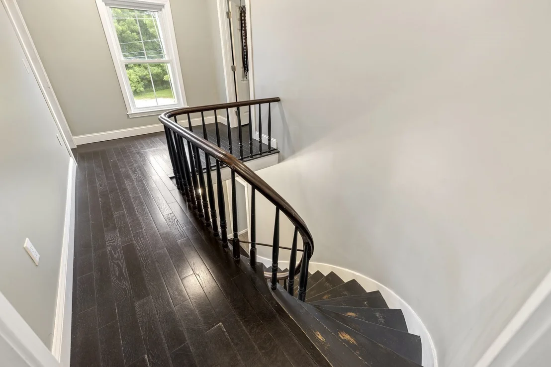Photo of 1255 Main St
