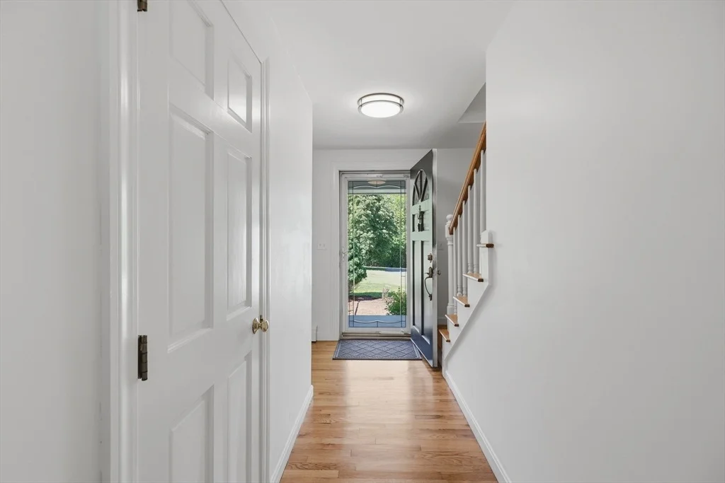 Photo of 27 Greentree Lane