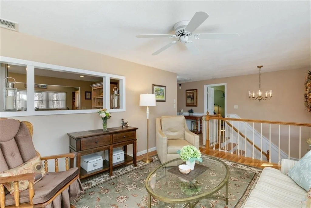 Photo of 58 Oakcrest Circle