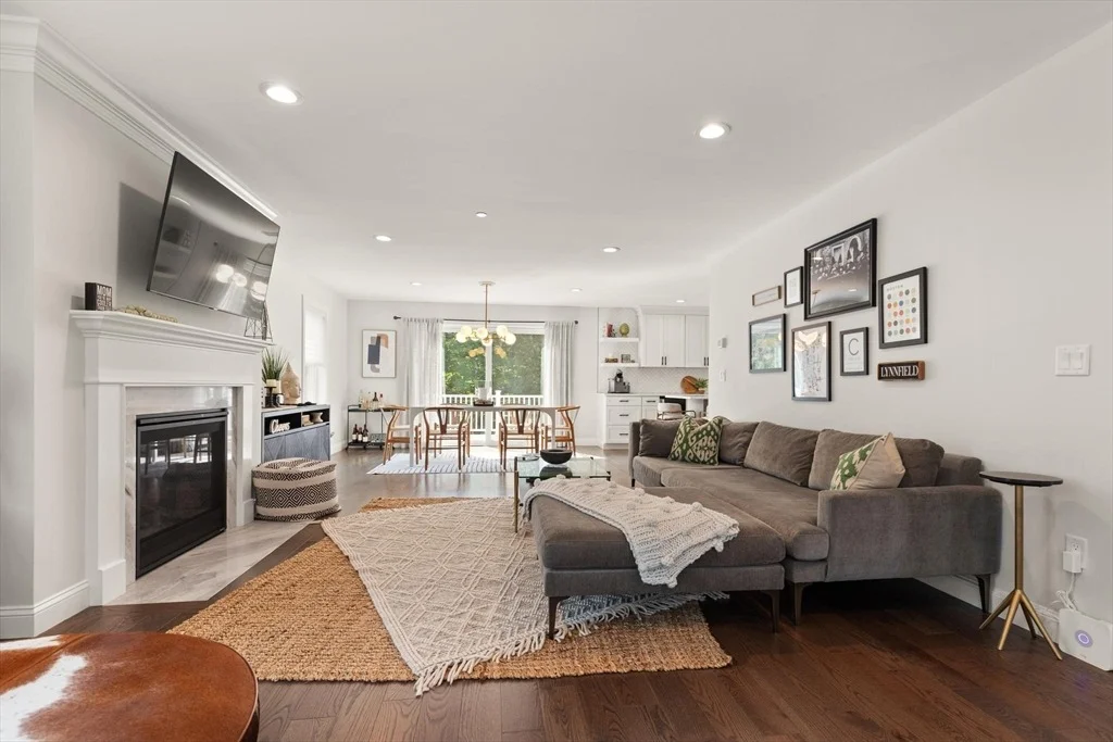 Photo of 3 S Ridge Circle