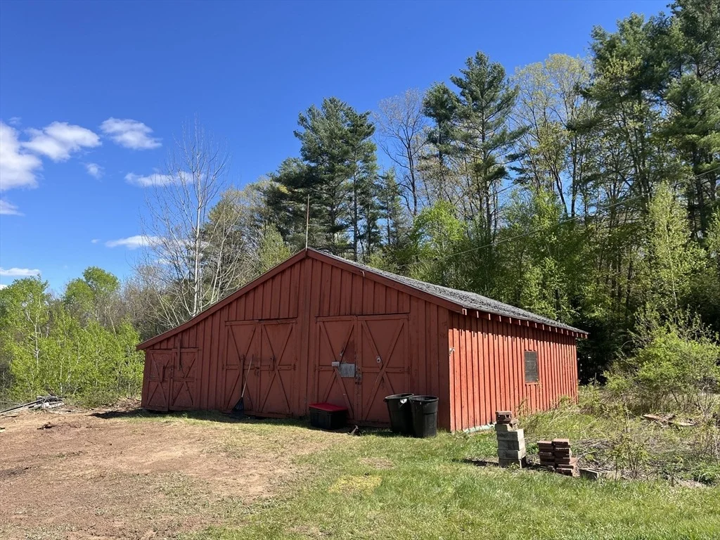 Photo of 2106 White Pond Rd