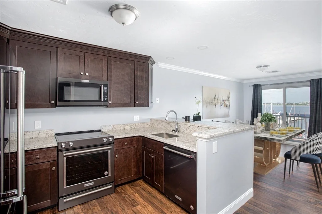 Photo of Unit 1106 at 700 Shore Dr