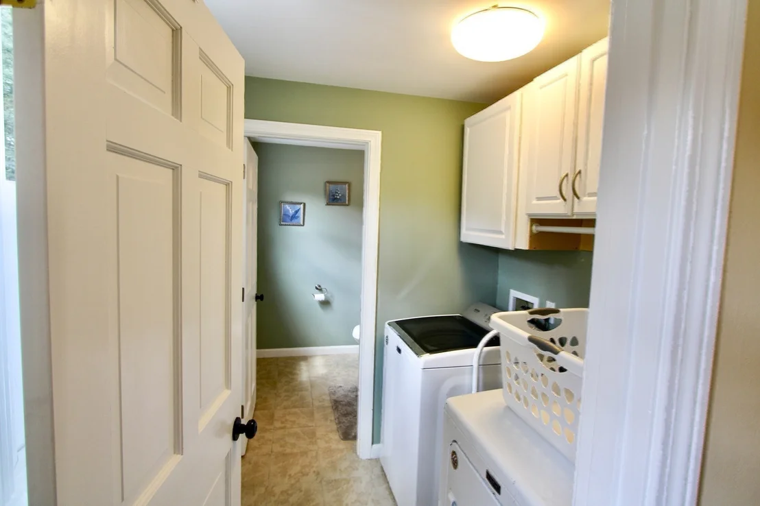 Photo of 10 Stoneybrook Drive