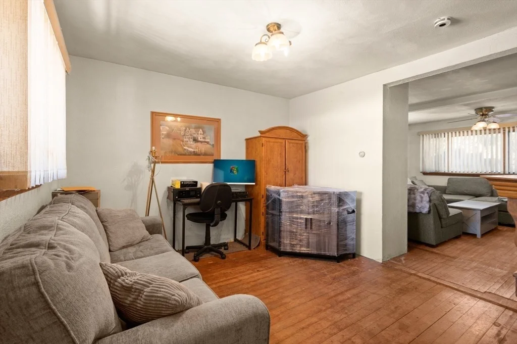 Photo of 288 Cedar St