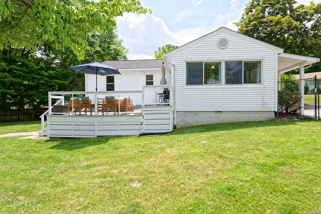 Photo of 117 Longmeadow Ave