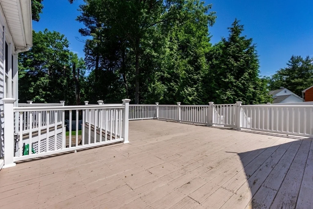 Photo of 74 Rose Hill Way