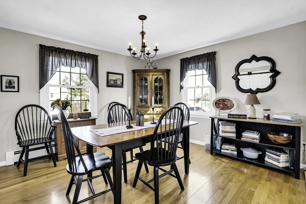 Photo of 17 Heroult Rd
