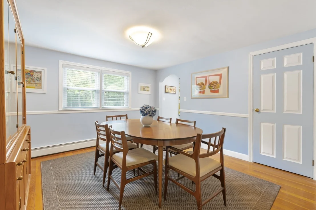 Photo of 23 Leach Ln