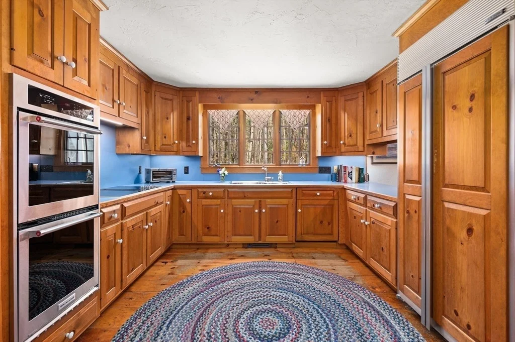 Photo of 63 Stonecleave Rd