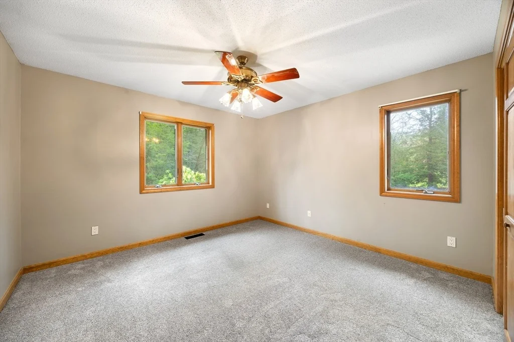 Photo of 4 Pearl Brook Road