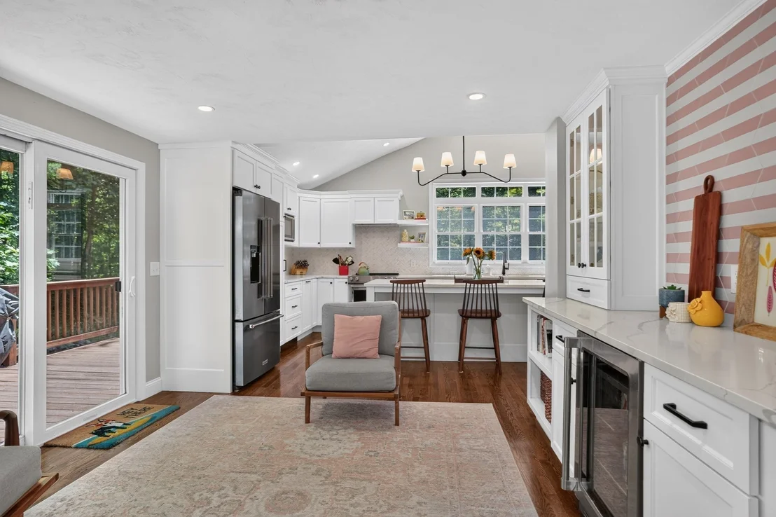 Photo of 18 Coolidge Cir