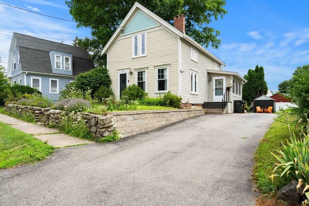 Photo of 45 Whitehall Rd