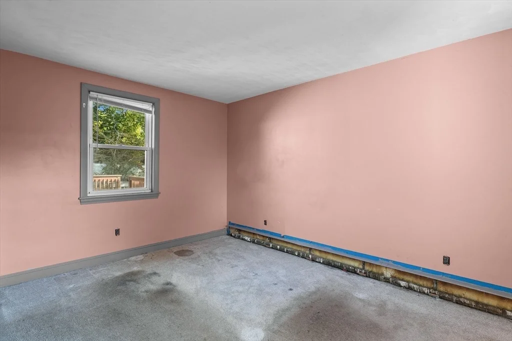 Photo of 46 Staaf Rd