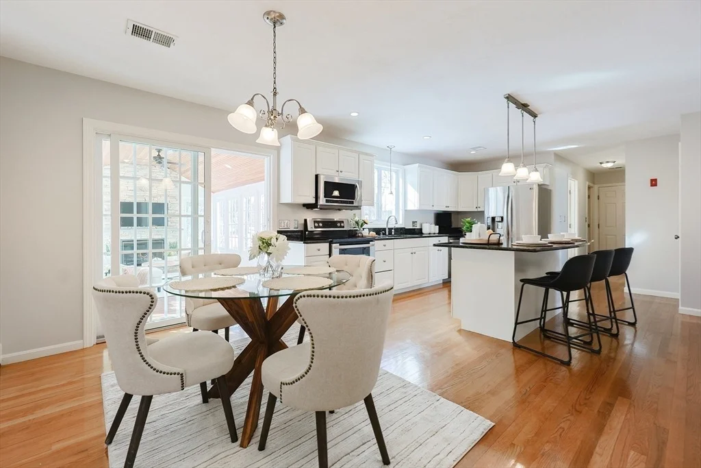 Photo of 8 Empire Dr