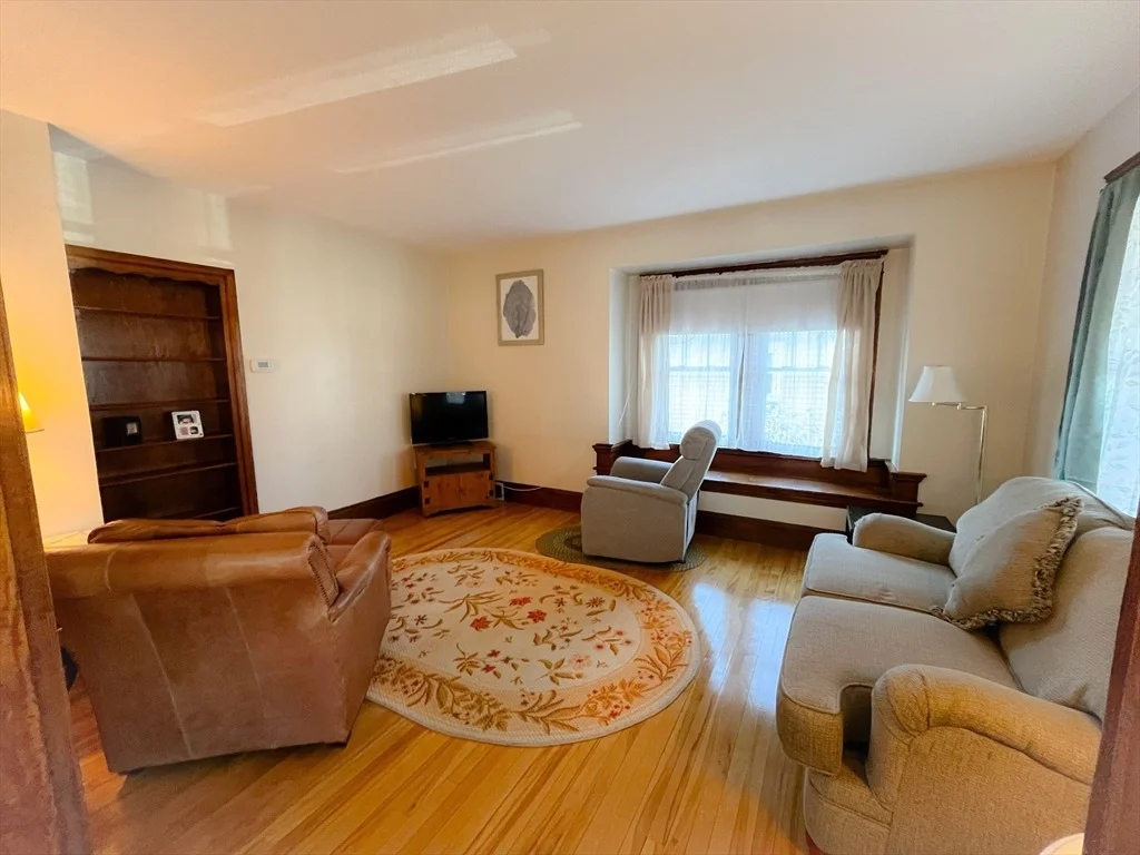Photo of 47 Housatonic Street