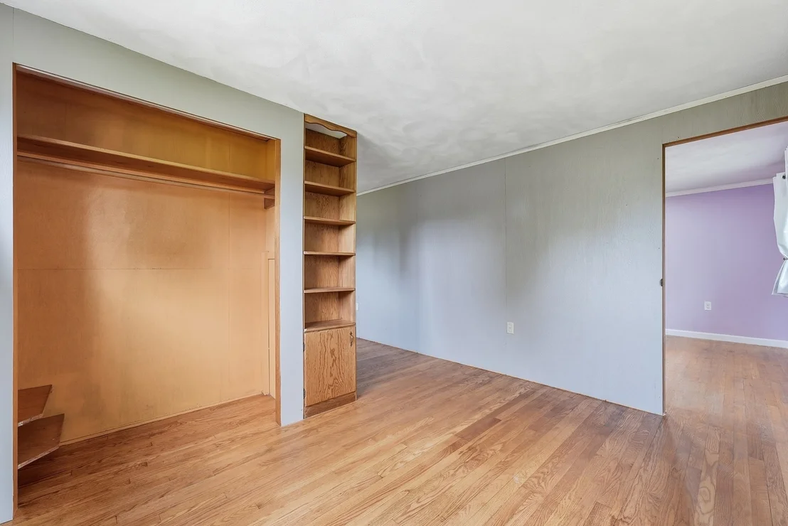 Photo of 31 Woodcrest Road