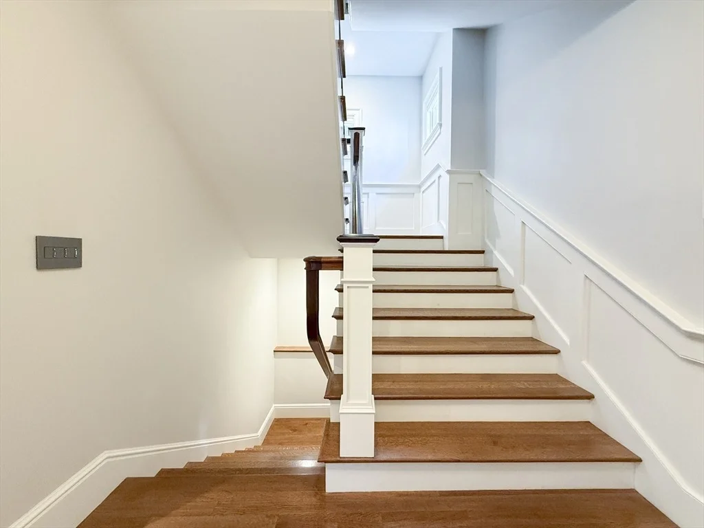Photo of 35 Willard St