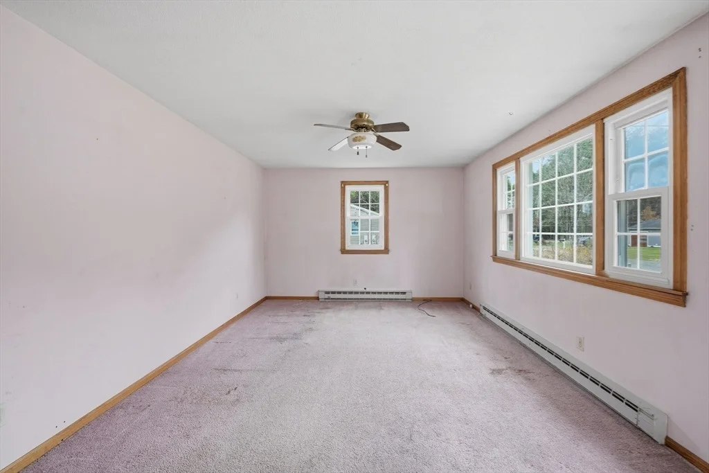 Photo of 8 Metacomet Cir