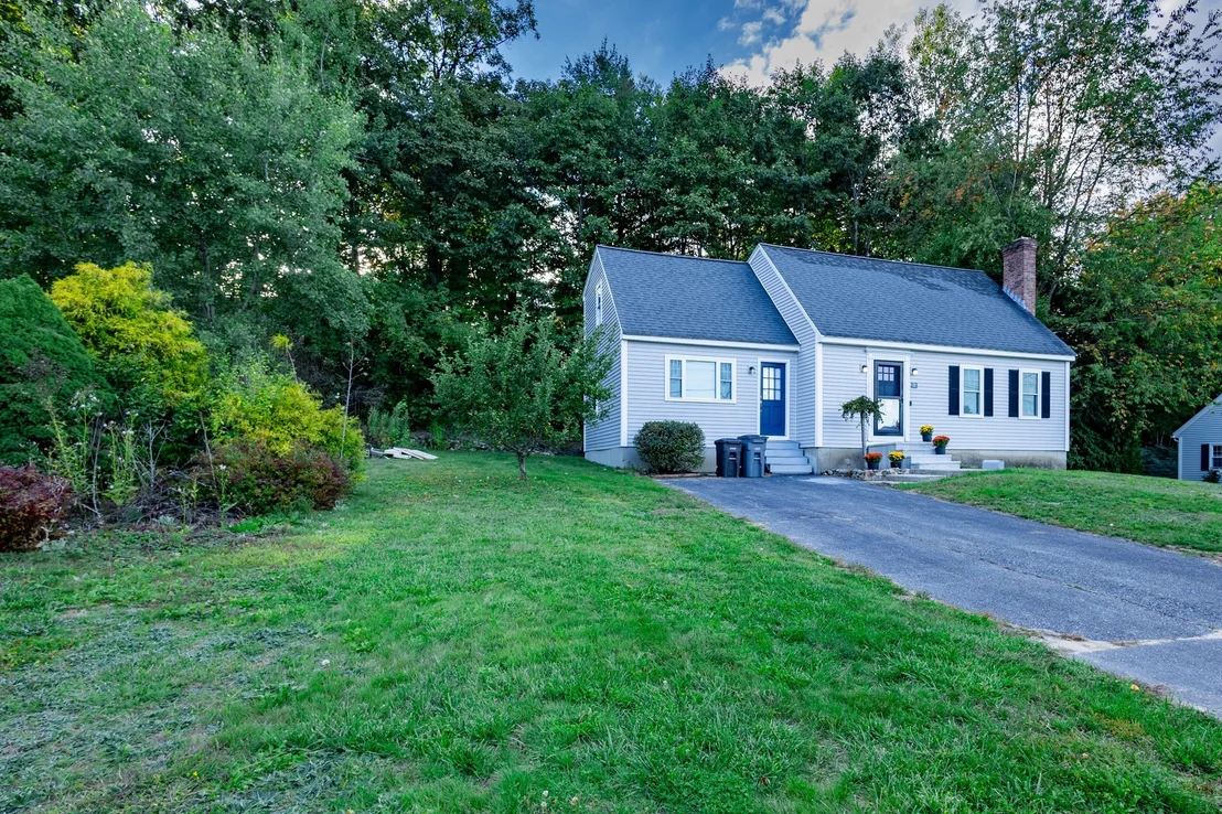 Photo of 25 Bear Hill Rd