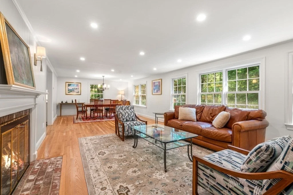 Photo of 156 Cherry Brook Rd