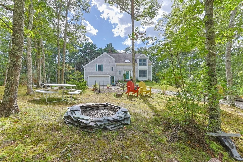 Photo of 298 Cranview Rd