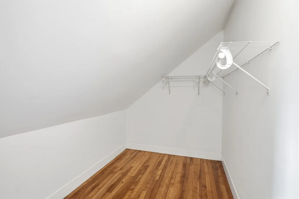 Photo of 323 Burncoat Street