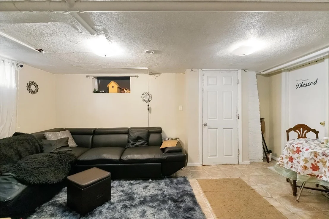 Photo of 9 Knowlton Sq