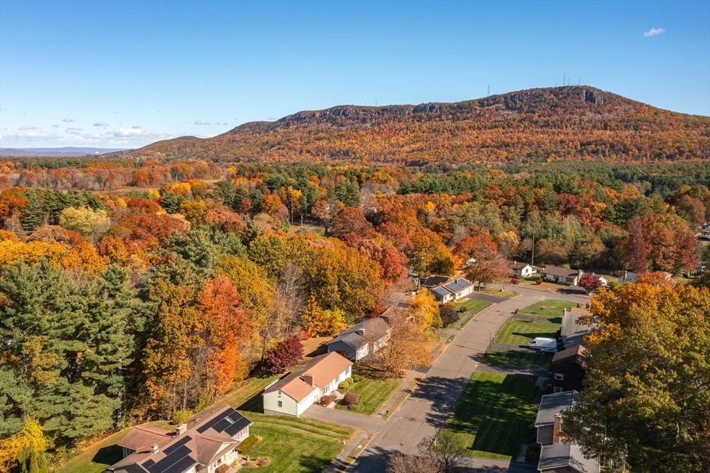 Photo of 33 Sterling Drive