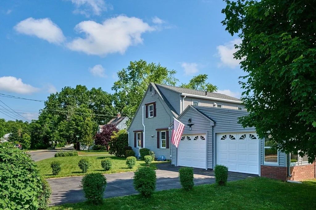 Photo of 14 Sheldon Ave