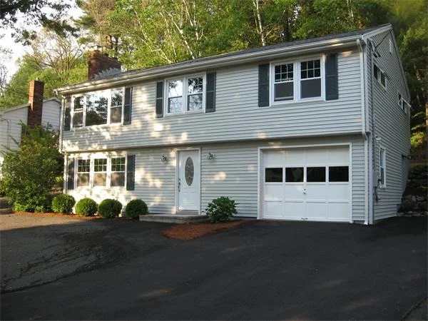 Photo of 645 Summer Avenue
