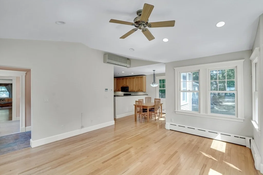 Photo of 31 Maple Street