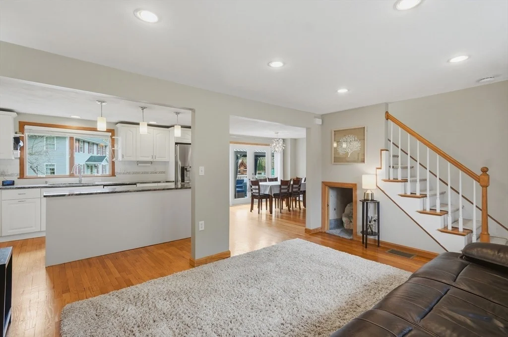 Photo of 8 Harvard Street Extension