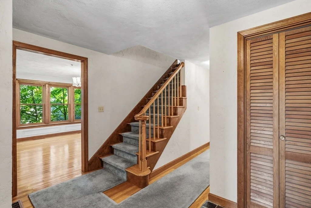 Photo of 17 Kernwood Heights