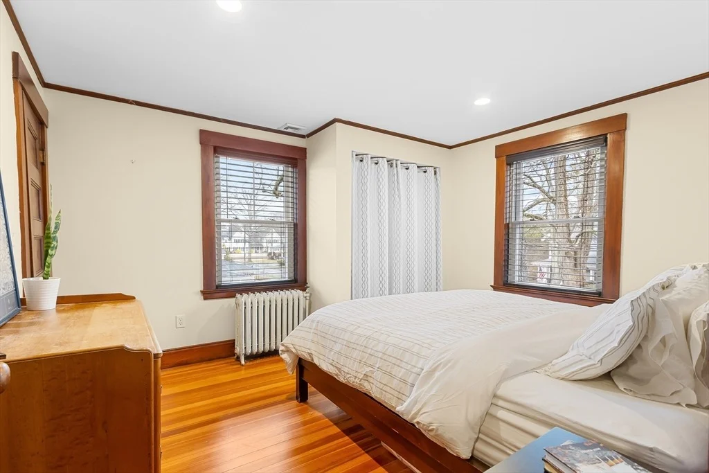 Photo of 25 Bradford St