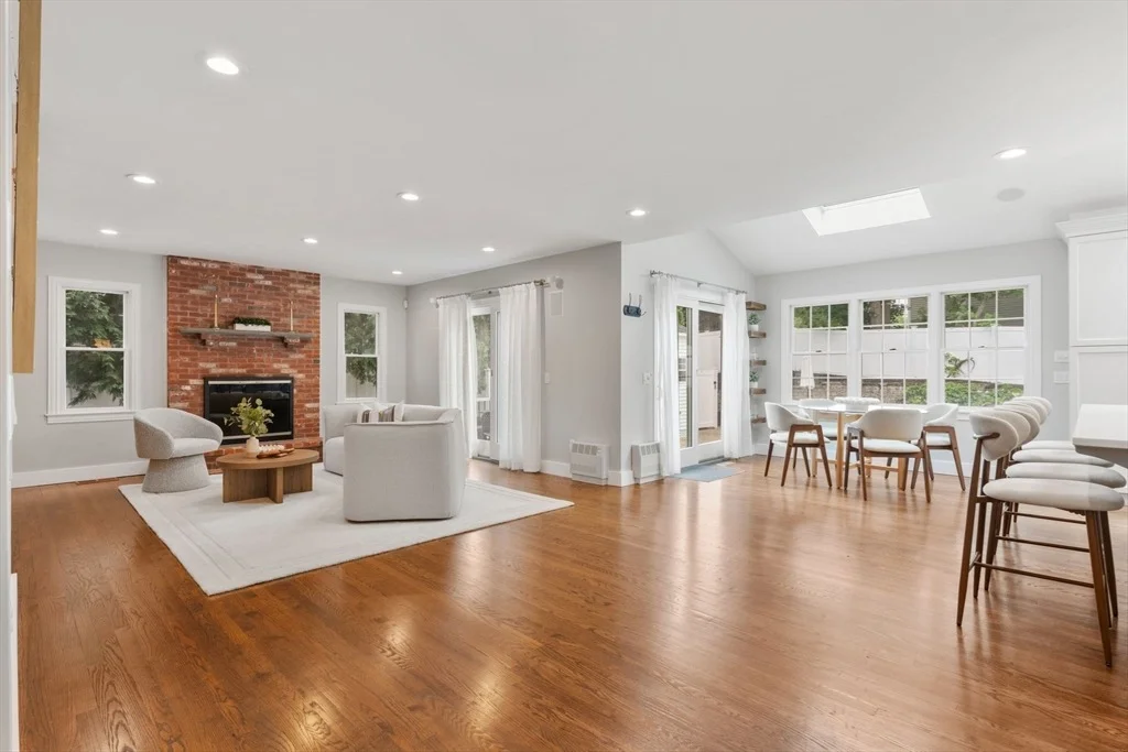 Photo of 94 Cynthia Rd