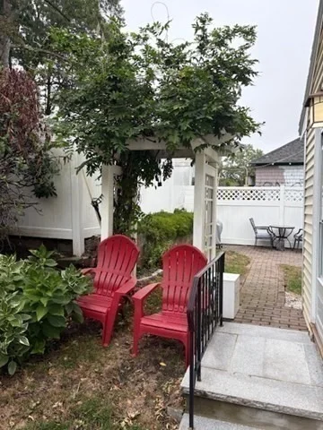 Photo of 27 Edison Avenue