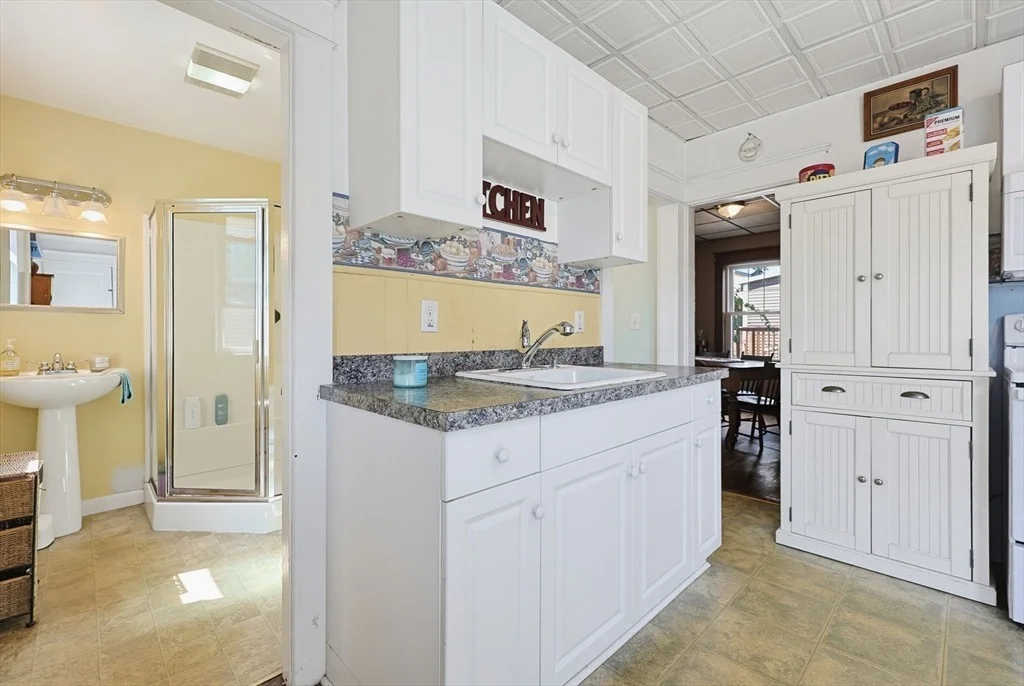 Photo of 8 Wilder Ave