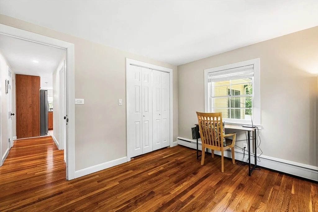 Photo of 21 Bartlett Ave
