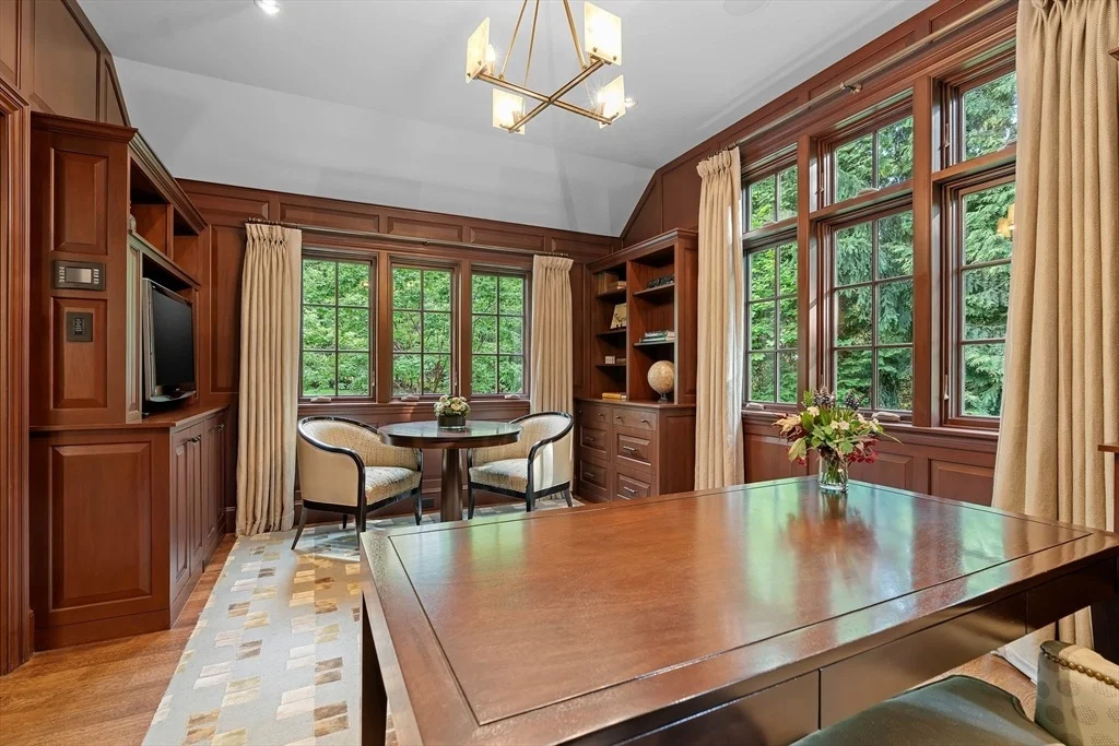 Photo of 14 Greylock Road