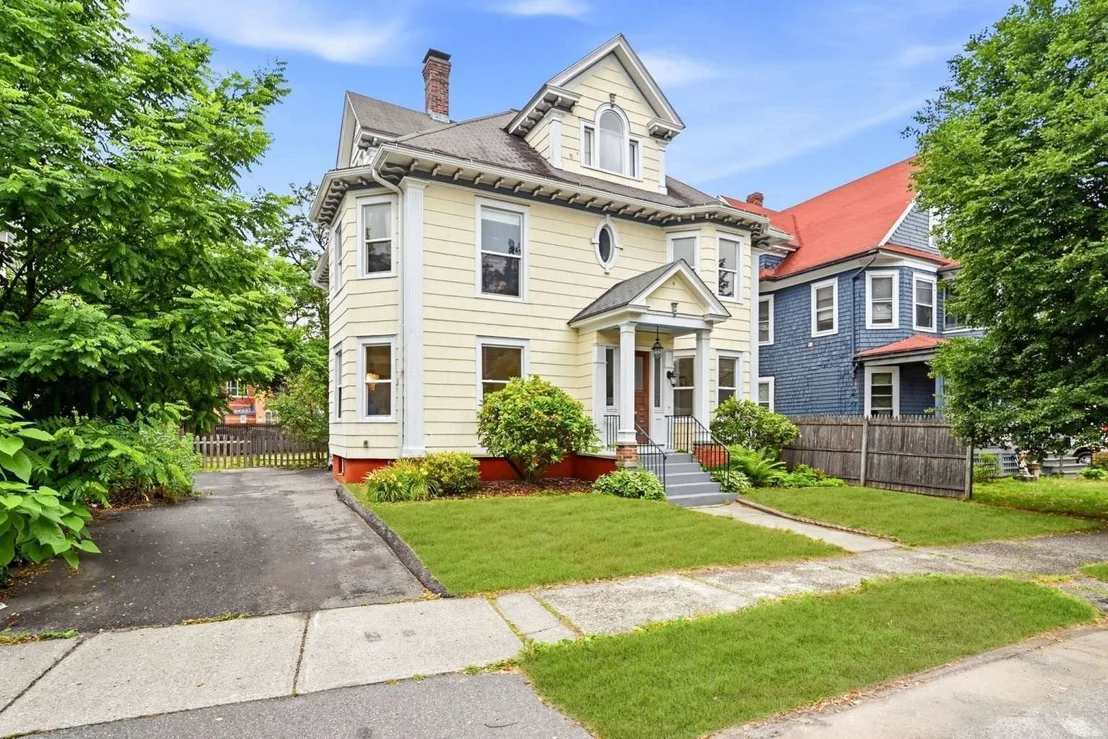 Photo of 30 Beechwood Ave